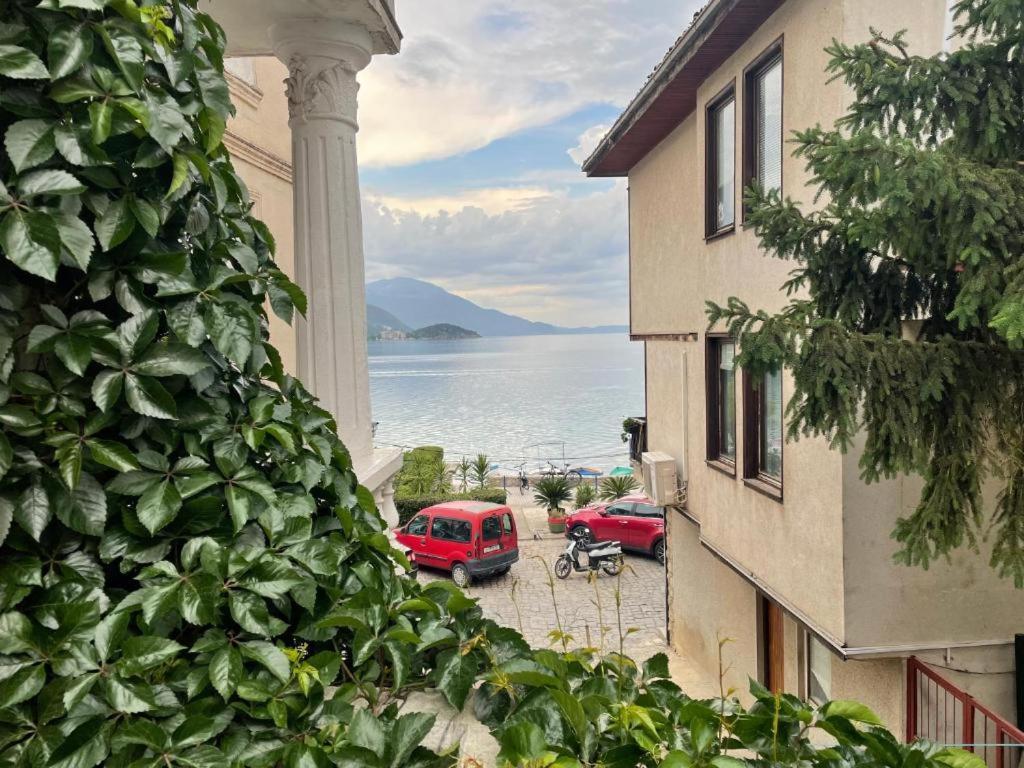 Savin Apartment Ohrid Luaran gambar